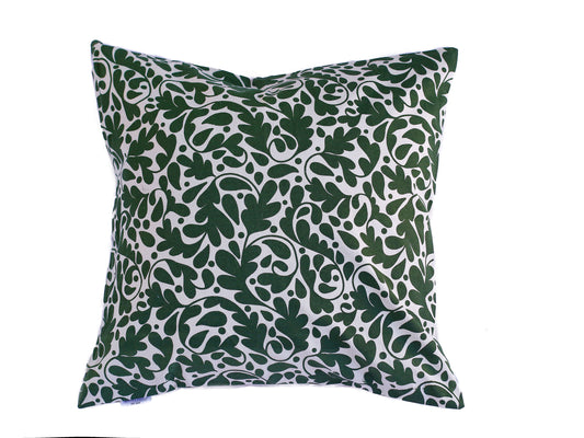 Stella Decor cushion cover with design oak leafs in size 50x50 cm in color dark green